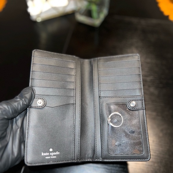 Kate Spade Wallet - Picture 4 of 7